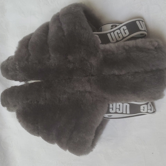 Ugg Women's  Fluff Yeah Slide Slippers - Picture 3 of 8